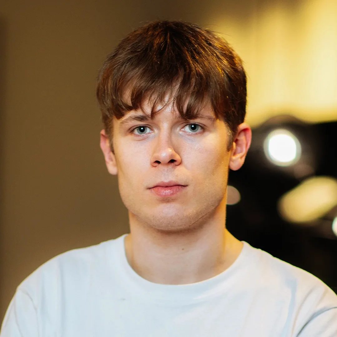 Tobias Loft